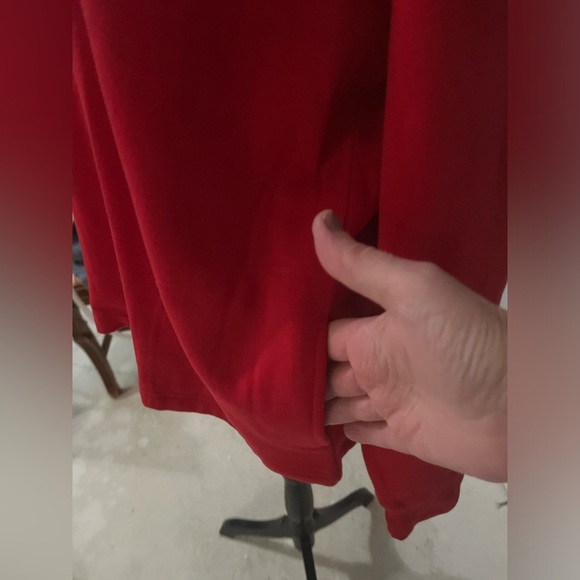 Crystal Zipper Cardigan with Collar & Pockets Plain (SW1003)
Isaac's Designs - Picture 4 of 8